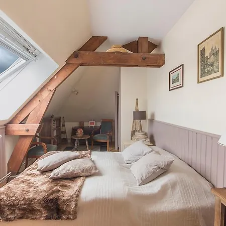 Waterfront Family Pouancé