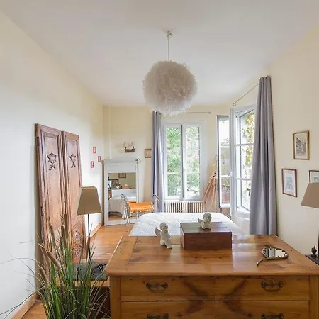 Propriete Familiale Les Pieds Dans L'eau Du Vieux Chateau וילה Pouancé