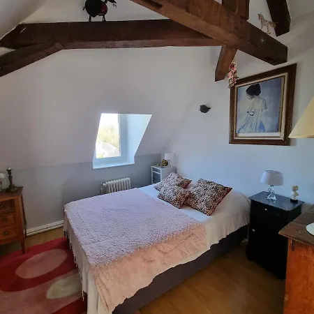 Waterfront Family Villa Pouancé