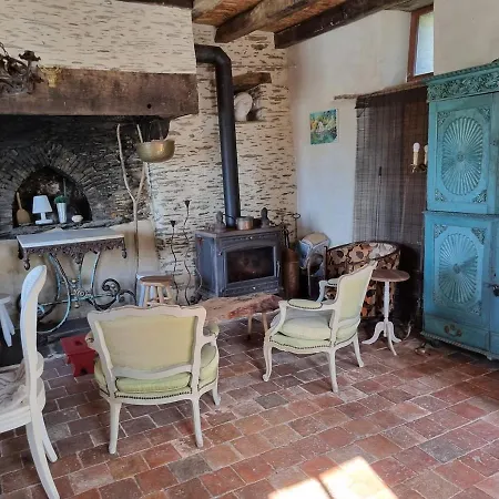 וילה Propriete Familiale Les Pieds Dans L'eau Du Vieux Chateau Pouancé