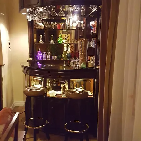 Propriete Familiale Les Pieds Dans L'eau Du Vieux Chateau Pouancé