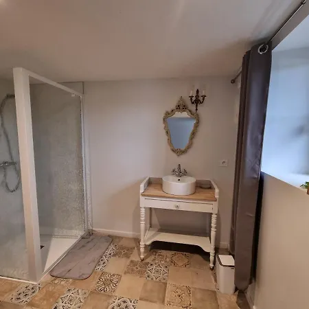 וילה Propriete Familiale Les Pieds Dans L'eau Du Vieux Chateau Pouancé