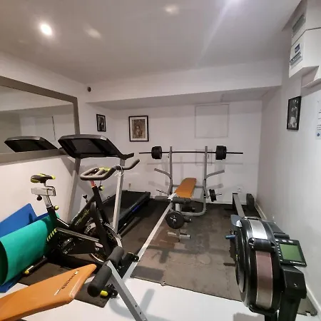 Villa Waterfront Family Pouancé