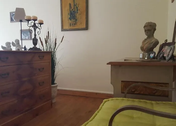 Waterfront Family Pouancé