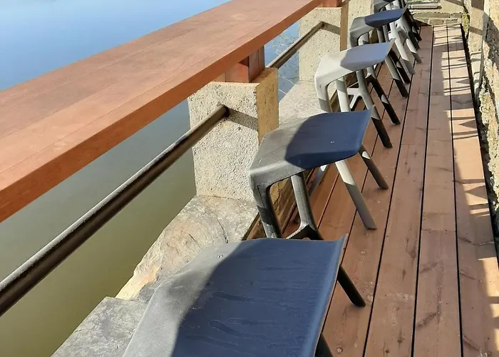 Waterfront Family Villa *