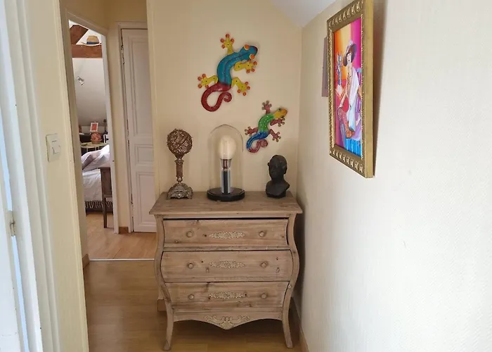 Waterfront Family Villa Pouancé