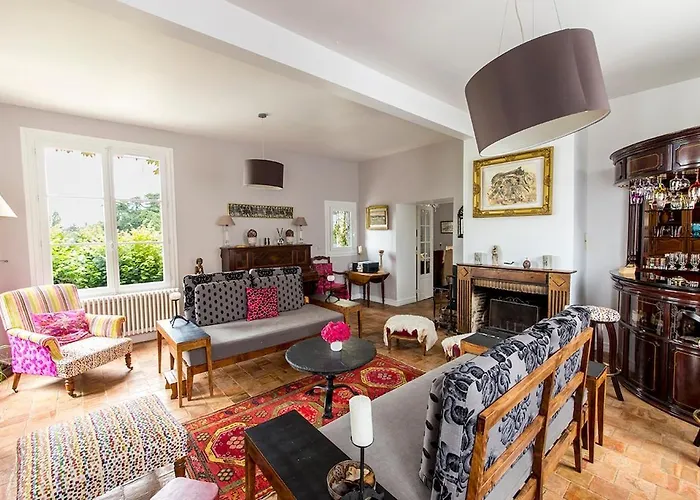 Waterfront Family Pouancé