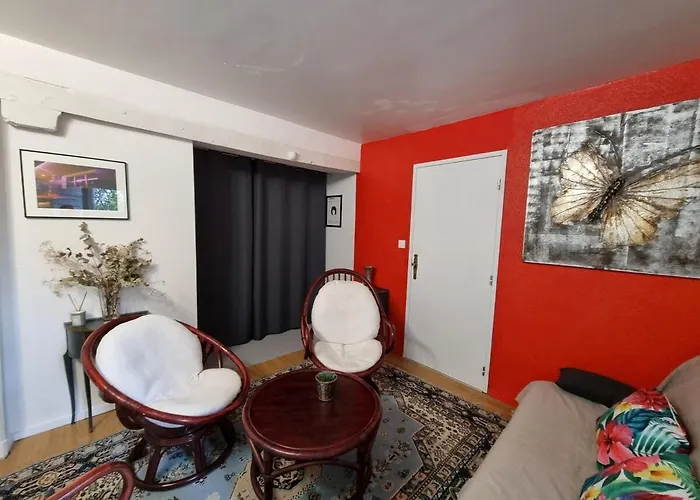 Waterfront Family Villa *